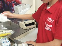 -华润万家(M2香港名都店)