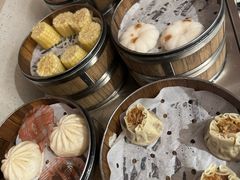 -上海虹桥中心爱琴海亚朵S酒店