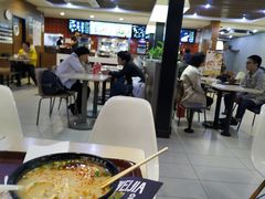 大堂-魏家凉皮(北京南站店)