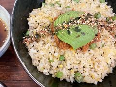 牛油果拌饭-小食院简餐厅