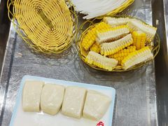 -屯老二农家铁锅炖·行业领军者(梅江店)