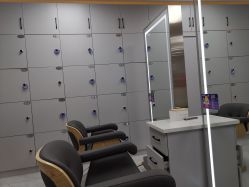 -CUT CUT Hair Salon
