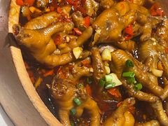 糯叽叽香辣鸡爪-乐乐大排档·30年老字号(浙江路店)