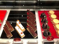 -Salon de The de Joel Robuchon(外滩18号店)