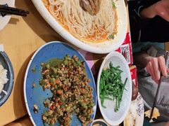 -山茶云南菜(中关村店)