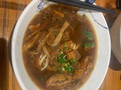 老卤肥肠面-囿面传统制面馆(中央路店)
