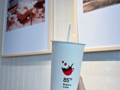 -85度C(生甜甜圈研究工坊·上海平凉店)