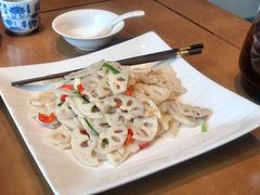 清炒莲藕片-赣府酒家(广报中心店)