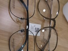 -朱师傅眼镜·蔡司·依视路·尼康(市先进店)