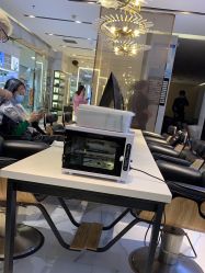 -罗亚帝造型·烫发染发