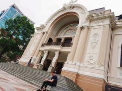 -胡志明市美术馆