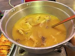 -禄婶鸡煲·打边炉
