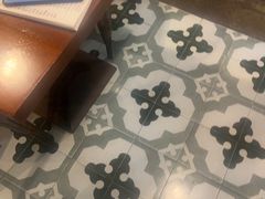 -辉记炭烧海鲜大排档·老字号(福田店)
