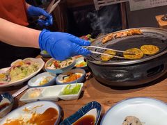 -明洞阿姨·韩式酱蟹烤肉·创意料理(三元桥店)