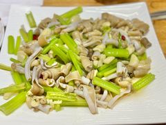 -超越海鲜屋(飞龙物业店)