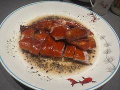 黑松露脆皮鸡（半只）-小炳胜(卓悦中心店)