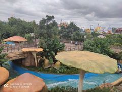 -七彩云南欢乐世界