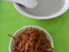 -护国寺小吃店(红莲南路店)