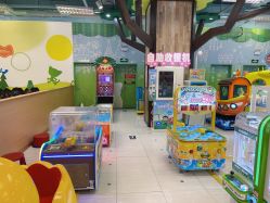 -莫莉幻想儿童乐园(广州番禺永旺店)