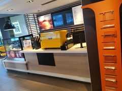 -麦当劳(南京路2店)