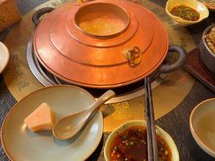 -菌自由丨野生菌火锅特色庭院餐厅(丽江古城店)