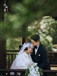 -樱花婚纱摄影