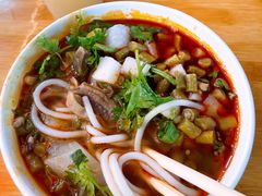 -江三王记牛杂馆(总店)