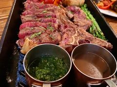 -斯普汇生蚝牛排馆(中骏世界城店)