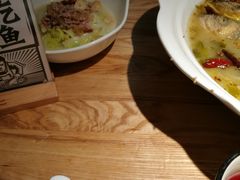 -太二酸菜鱼(深圳布吉万象汇店)