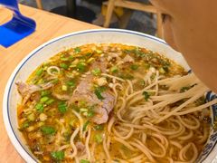 -西部马华清真兰州牛肉面·烧烤夜市(三里河店)
