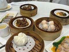 -万龙洲海鲜(大兴绿地缤纷城店)