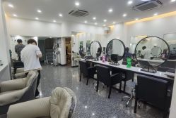 -CACA HAIR SALON