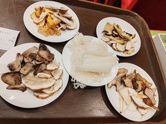-天宜隆蘑菇宴火锅(石景山旗舰店)