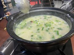 -牛牛和牛海鲜粥底火锅(长虹国际城店)