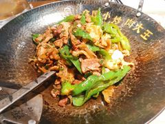 -费大厨辣椒炒肉(万家丽一店)