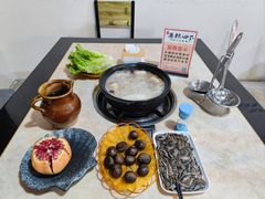 -蘑统田下·野生菌火锅