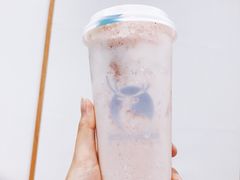 莓莓芝士茉香茶-瑞幸咖啡(中国凤凰大厦店)