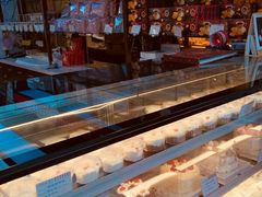 -红宝石·鲜奶小方·海派西点房(丰庄店)