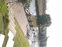 房车区亲水平台-明珠湖天鹅苑·农家菜馆