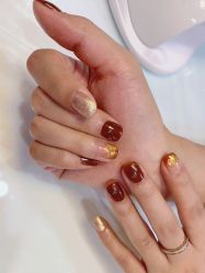 -蜜丝卡伦美甲美睫半永久