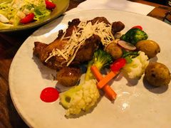 -SISTERS BAR RESTAURANT川意酒馆(嘉善老市H楼店)