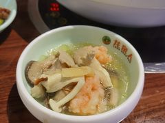 -龙泉人椰子鸡·糟粕醋·地标海南菜(龙昆南店)