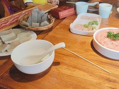 -城墙拐拐火锅(三峡广场黑金冠店)