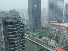 -上海龙之梦万丽酒店