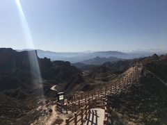-冰沟丹霞旅游景区