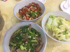 -红色湘菜馆(春风店)