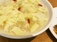 -三好食堂(煎饺·馄饨·肉饼米线·盛世广场店)
