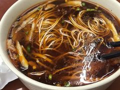 -伟记奥面馆(养育巷店)