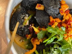 -黑色经典臭豆腐·湖南特产(坡子街特产局店)