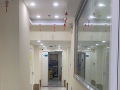 -美联众合动物医院·内科·皮肤科·外科(古城分院)